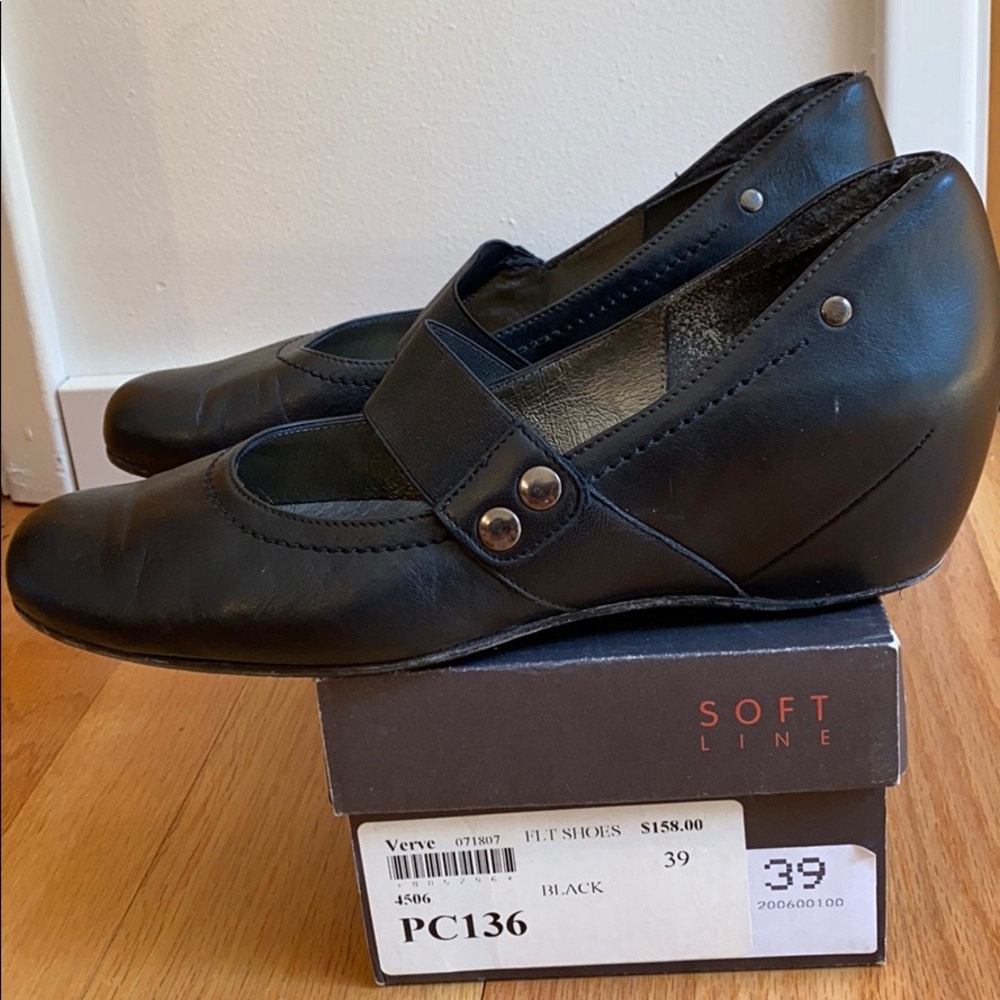 Comfortable work shoes